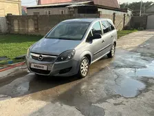 Opel Zafira, 2009
