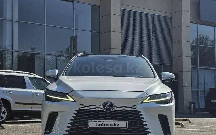 Lexus RX 350 2022 года за 39 500 000 тг. в Алматы
