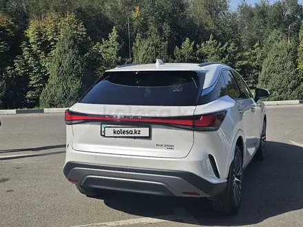 Lexus RX 350 2022 года за 39 500 000 тг. в Алматы – фото 2