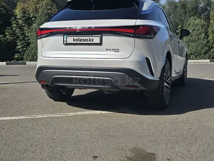 Lexus RX 350 2022 года за 39 500 000 тг. в Алматы – фото 3