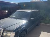 Mercedes-Benz E 230 1987 года за 700 000 тг. в Астана