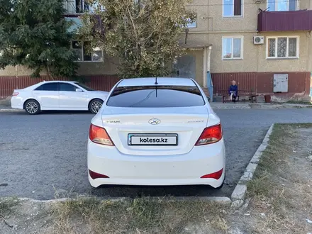 Hyundai Accent 2014 года за 4 600 000 тг. в Атырау – фото 6