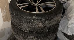 Зимние Шины Pirelli с дисками BMW X7 за 1 000 000 тг. в Алматы – фото 3