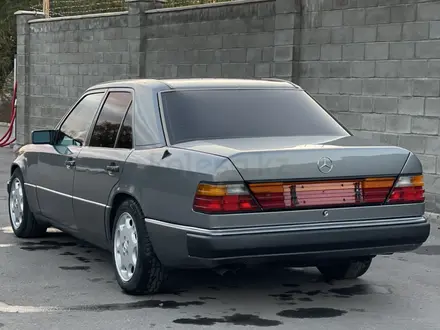 Mercedes-Benz E 280 1993 года за 3 100 000 тг. в Алматы – фото 5