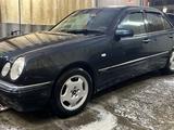 Mercedes-Benz E 320 1996 года за 4 500 000 тг. в Хромтау