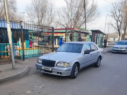 Mercedes-Benz C 280 1994 года за 2 200 000 тг. в Алматы