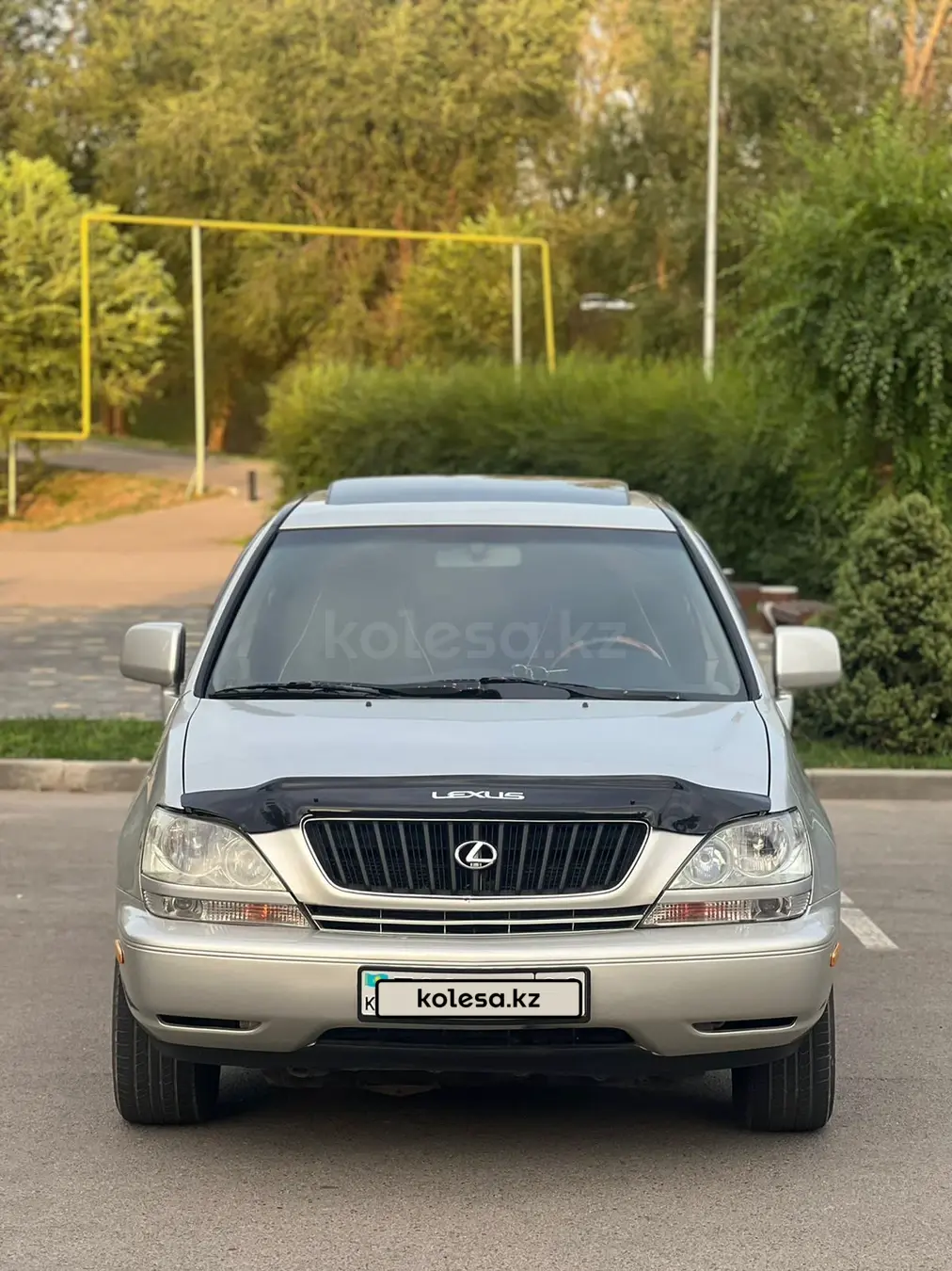 Продажа Lexus RX 300 1998 года в Алматы - №158341352: цена 4800000 ...