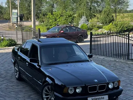 BMW 525 1991 года за 1 900 000 тг. в Алматы – фото 2