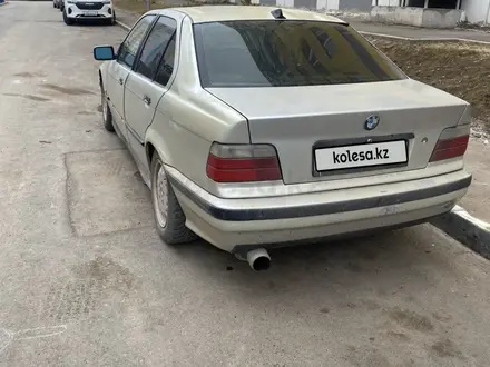 BMW 320 1993 года за 1 300 000 тг. в Астана – фото 3