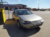 Toyota Camry 1998 годаfor2 700 000 тг. в Жезказган