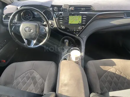 Toyota Camry 2019 года за 15 999 999 тг. в Алматы – фото 15