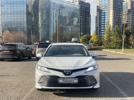 Toyota Camry 2019 года за 15 999 999 тг. в Алматы – фото 4