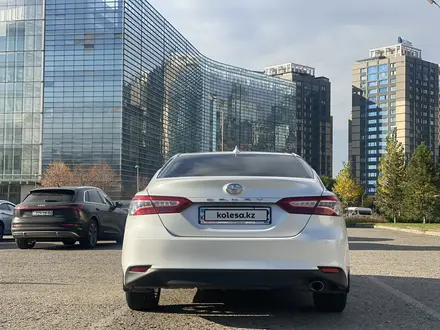 Toyota Camry 2019 года за 15 999 999 тг. в Алматы – фото 8
