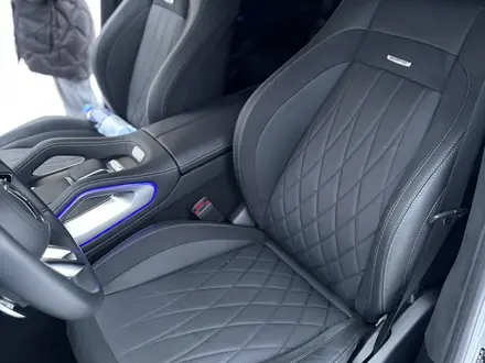 Mercedes-Benz GLS 63 AMG 2024 года за 100 000 000 тг. в Астана – фото 16