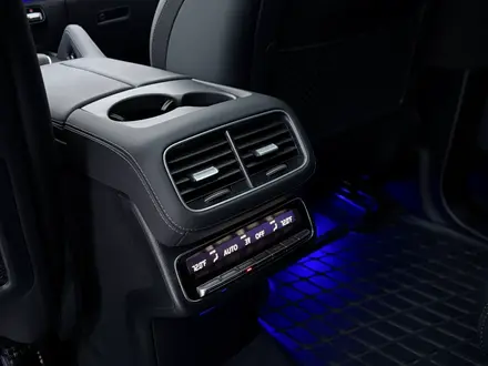 Mercedes-Benz GLS 63 AMG 2024 года за 100 000 000 тг. в Астана – фото 21