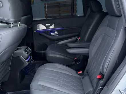 Mercedes-Benz GLS 63 AMG 2024 года за 100 000 000 тг. в Астана – фото 22