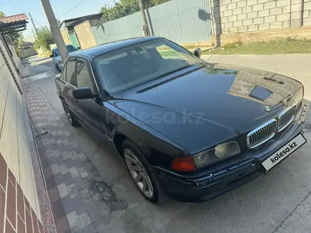 BMW 730 1994 года за 2 850 000 тг. в Шымкент