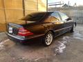 Mercedes-Benz S 320 1999 года за 2 700 000 тг. в Щучинск – фото 2