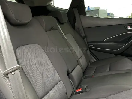 Hyundai Santa Fe 2016 года за 8 990 000 тг. в Караганда – фото 16