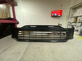 Решетка в бампер Toyota Camry 75 2020-2024 за 28 000 тг. в Астана