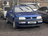 Volkswagen Golf 1995 года за 1 050 000 тг. в Шымкент