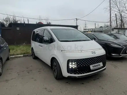 Hyundai Staria 2024 года за 25 000 000 тг. в Алматы – фото 4