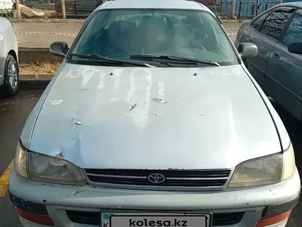 Toyota Carina E 1996 года за 1 200 000 тг. в Алматы – фото 4