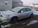 Opel Astra 2010 годаfor2 500 000 тг. в Актобе – фото 2