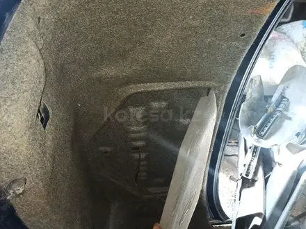 Крышка багажника за 15 000 тг. в Караганда – фото 3