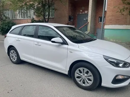 Hyundai i30 2022 года за 9 000 000 тг. в Атырау – фото 3