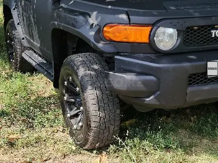 Toyota FJ Cruiser 2007 года за 14 000 000 тг. в Алматы – фото 8