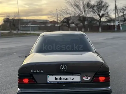 Mercedes-Benz E 230 1991 года за 1 380 000 тг. в Туркестан – фото 7