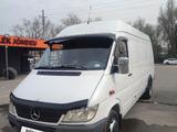 Mercedes-Benz Sprinter 2000 года за 7 800 000 тг. в Алматы – фото 3