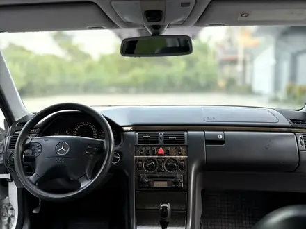 Mercedes-Benz E 280 2000 года за 4 600 000 тг. в Шымкент – фото 11