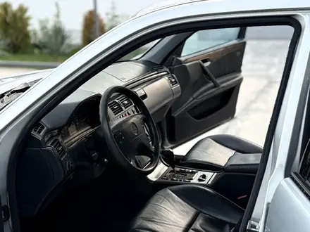 Mercedes-Benz E 280 2000 года за 4 600 000 тг. в Шымкент – фото 8