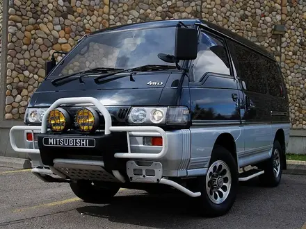 Авторазбор по Mitsubishi Delica в Алматы