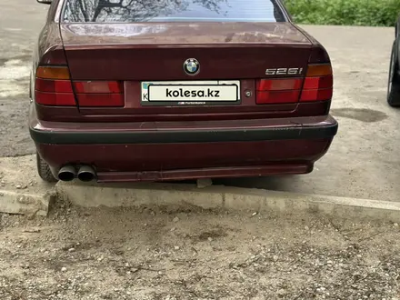 BMW 525 1993 года за 1 700 000 тг. в Алматы – фото 3