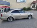 Toyota Camry 2004 года за 4 000 000 тг. в Актобе – фото 4