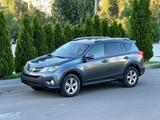 Toyota RAV4 2015 годаfor10 500 000 тг. в Астана – фото 4