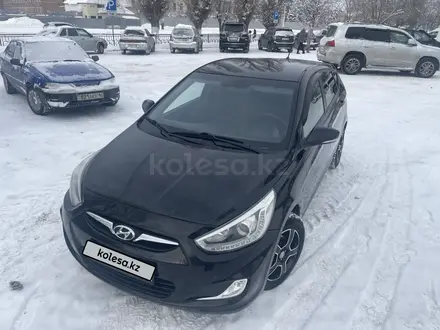 Hyundai Accent 2013 года за 4 900 000 тг. в Усть-Каменогорск – фото 2