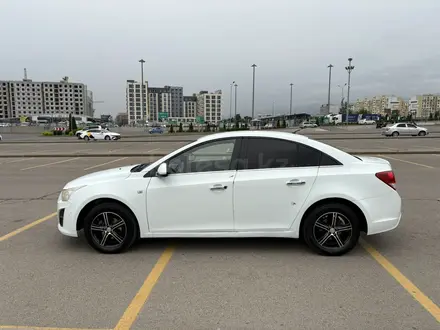 Chevrolet Cruze 2013 года за 2 550 000 тг. в Алматы – фото 4