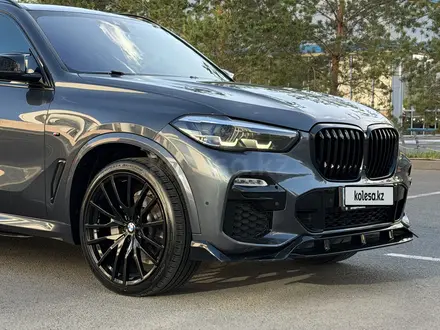 BMW X5 2021 года за 35 000 000 тг. в Астана – фото 3