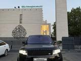 Land Rover Range Rover 2022 годаүшін95 000 000 тг. в Алматы