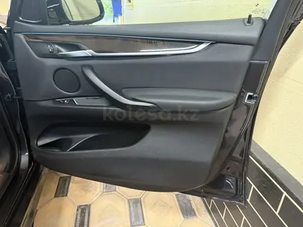 BMW X5 2017 года за 20 500 000 тг. в Шымкент – фото 13