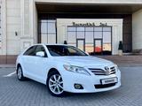 Toyota Camry 2010 года за 7 800 000 тг. в Караганда – фото 2