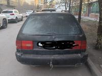 Volkswagen Passat 1994 годаfor1 200 000 тг. в Астана