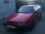 Volkswagen Passat 1990 годаүшін1 150 000 тг. в Есик