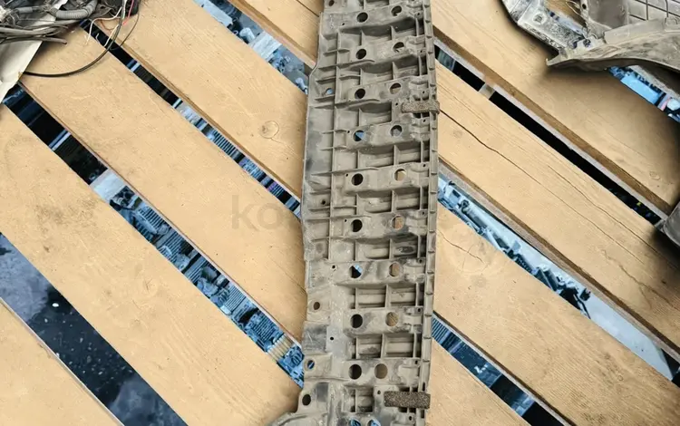 Защита двигателя низ бампера за 15 000 тг. в Астана