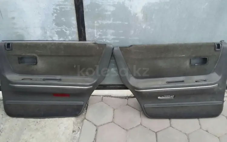 Абшивки двери на мазду 626 год 90 за 2 500 тг. в Алматы
