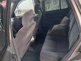 Honda CR-V 1998 годаfor3 900 000 тг. в Алматы – фото 5